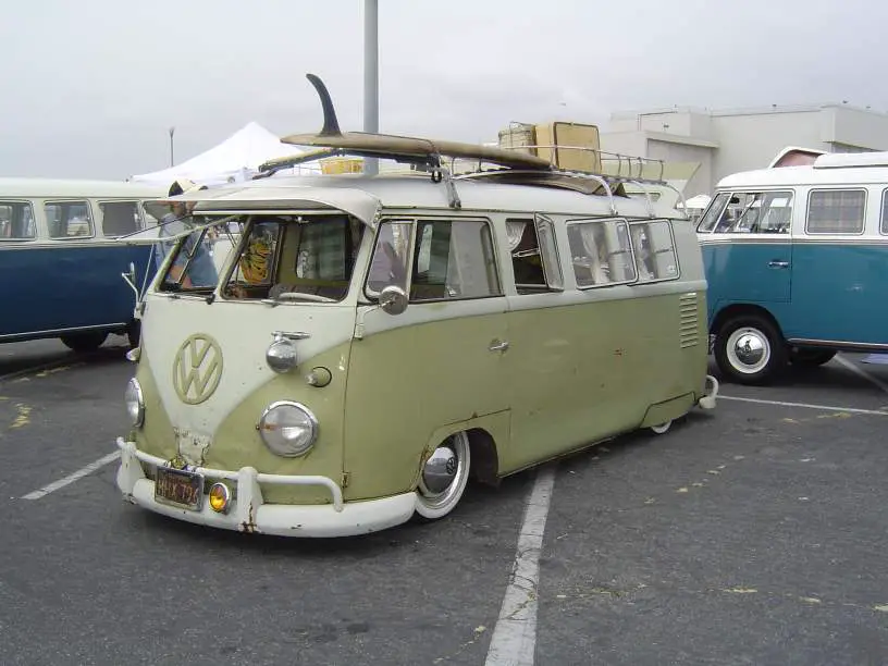 vwbus While a little beat up this VW Bus/van is flying both the stance and hippy flag