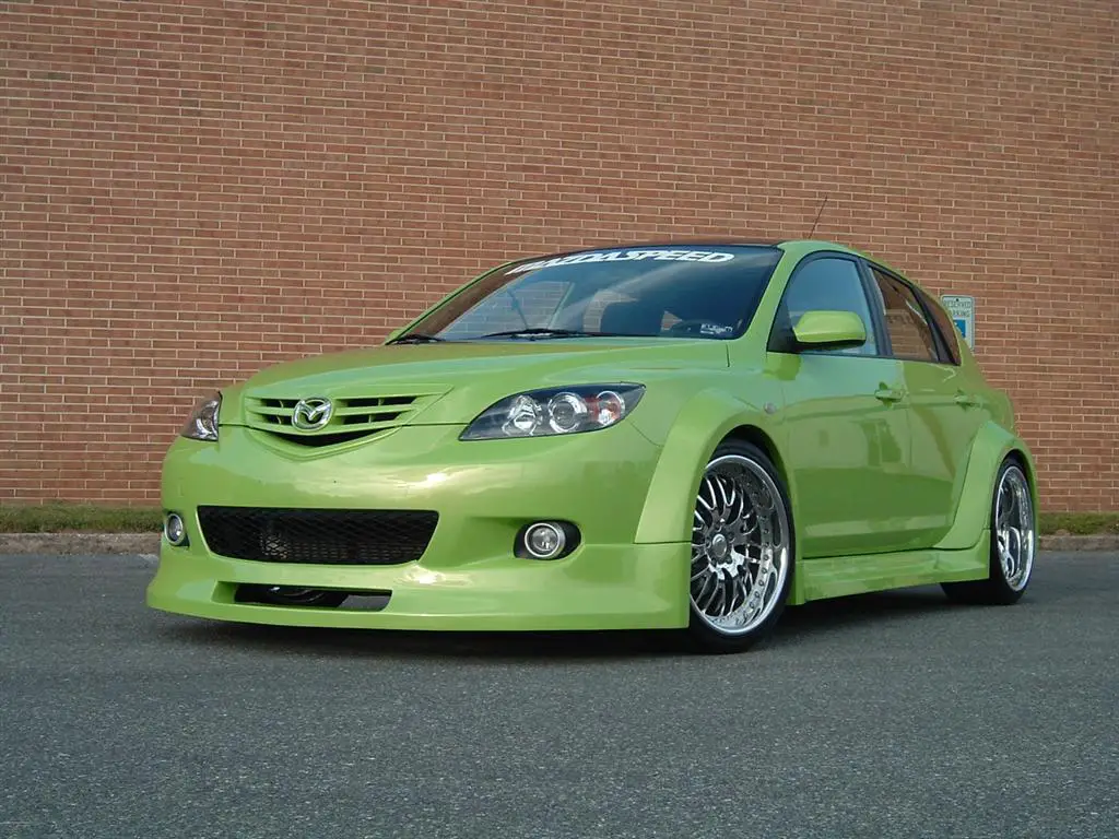 kit2 I think this kit looks uglier than anything, but for a widebody kit the installation is flawless