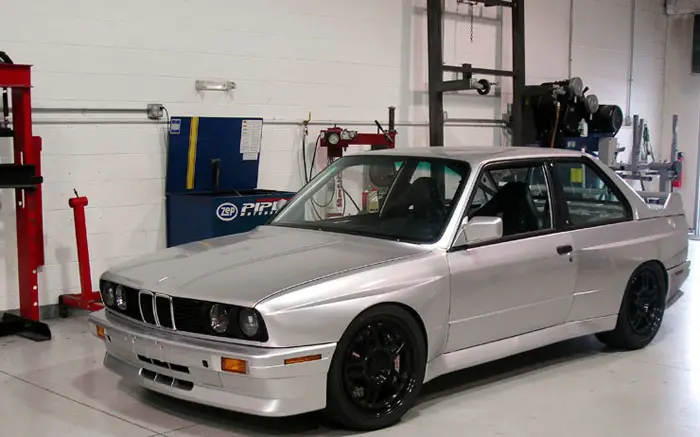 e30_17 Wolf in sheeps clothing