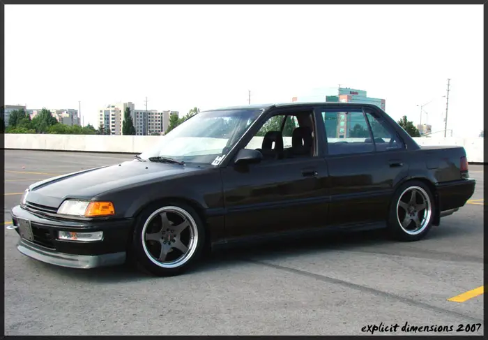 ef11 EF sedans are the exact opposite of the crx but still have clean lines