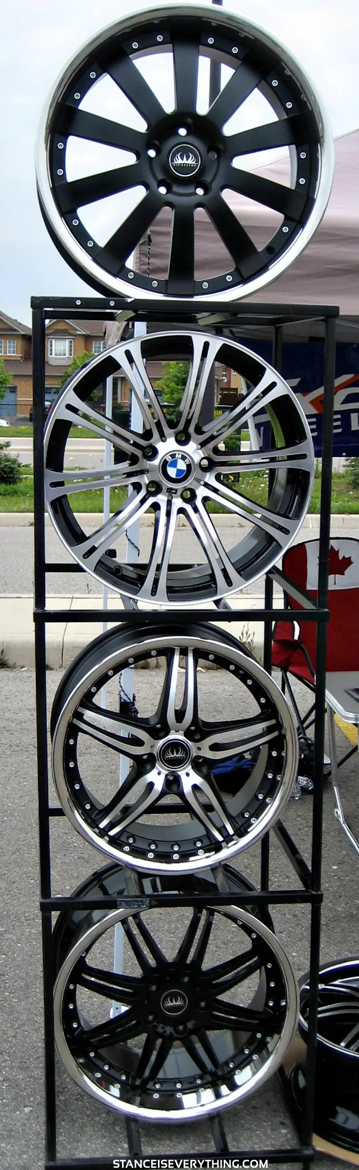 Exclusive tires wheel display