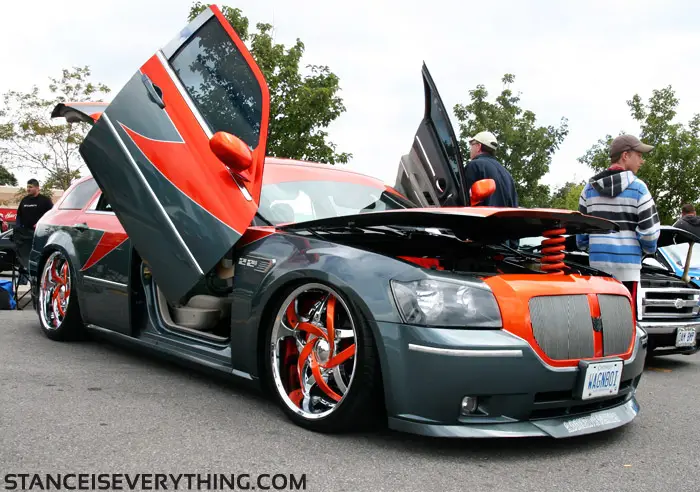 Crazy bagged magnum. So Much done to this car