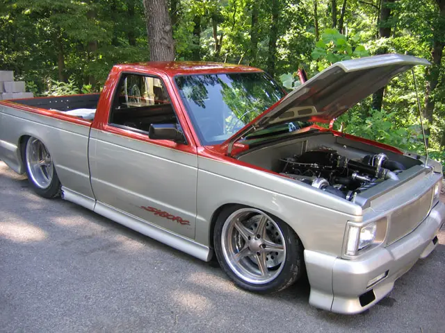 bags11 This car is so disturbingly awesome. Check out the build link under this photo