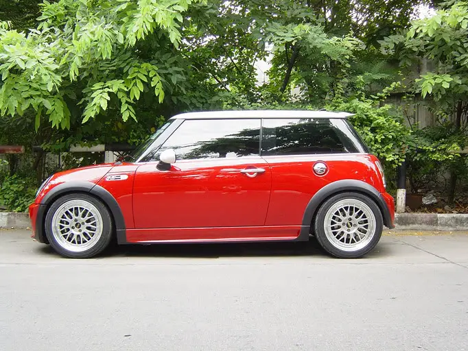 bbslm3 Mini's get Mini LMs (not really that small at 17")