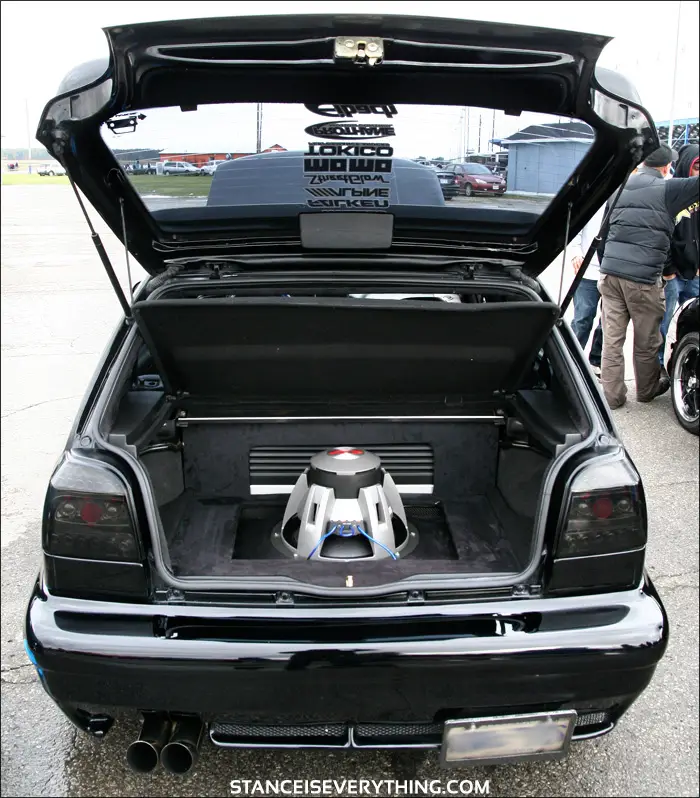 Huge 15" Alpine Type R owning the trunk real estate