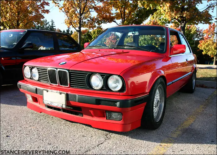 Jays e30 has been in hiding the past few years but his fitment is still bang on