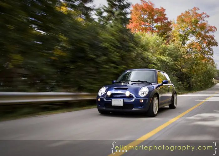 Another  shot of the mini, gotta love fall colors