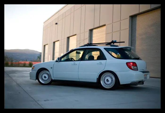 brian4 I'm normally not a huge fan of roof racks however Brian pulls it off quite well