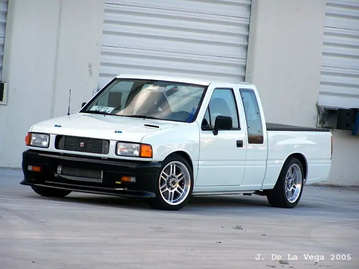 minitruck16 I have not seen or heard of Izuzu in some time but check out the size of the intercooler