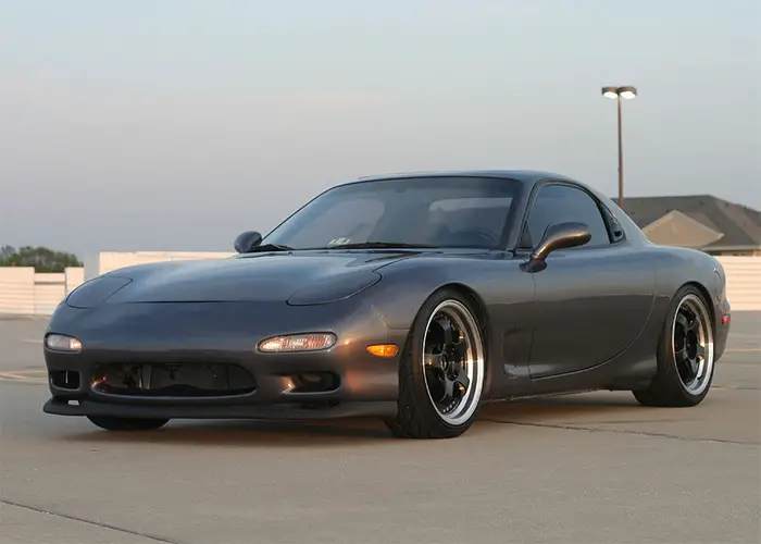 rx725 This car is clean and subtle outside
