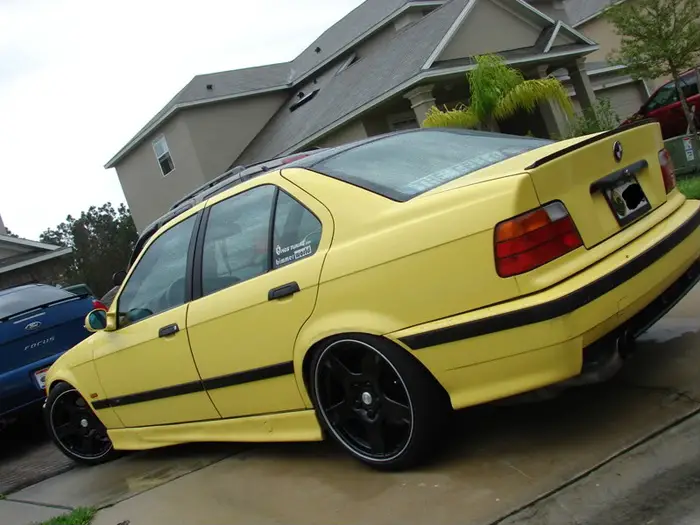 Apperently this e36 was rocking these c5 wheels about 2 years ago, trend setter?