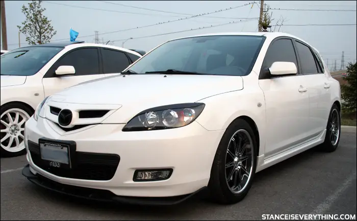 whitehatch1