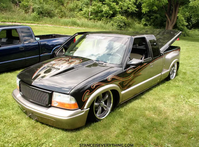 s10