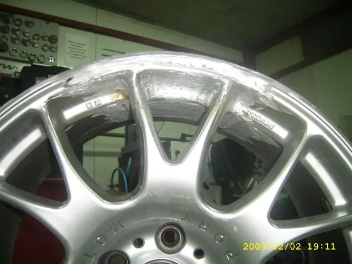 wtf_pothole5