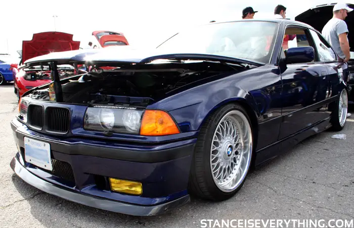 e36_blue