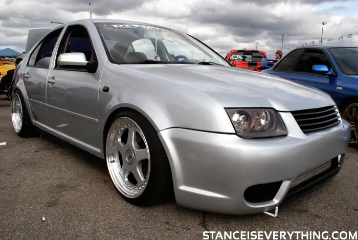 vw_jetta_front_2