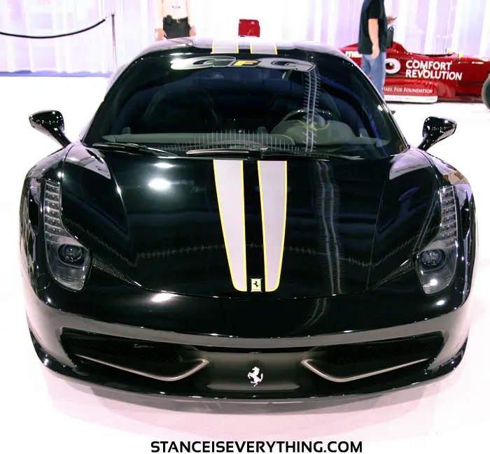 Ferrari_black_2