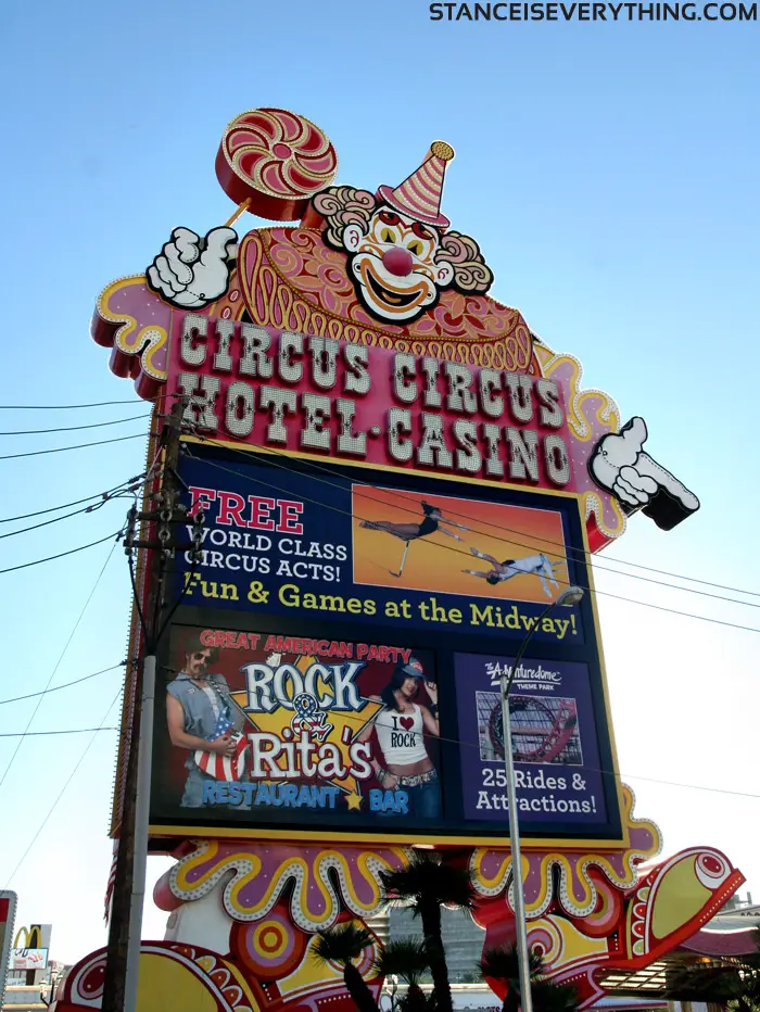 circuscircus