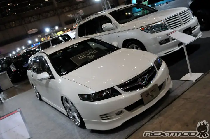 acura