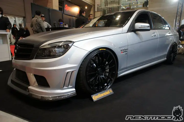 mercedes_black_silver