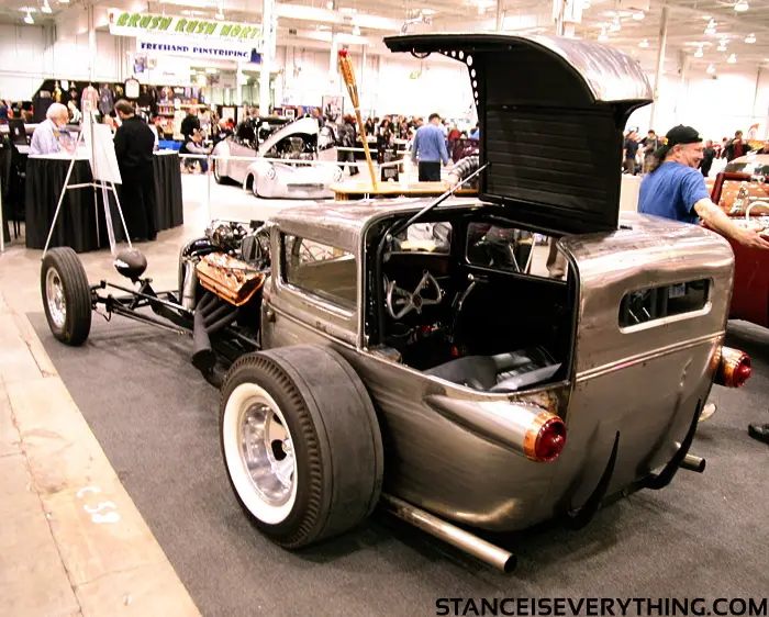 odd_ball_customs_3