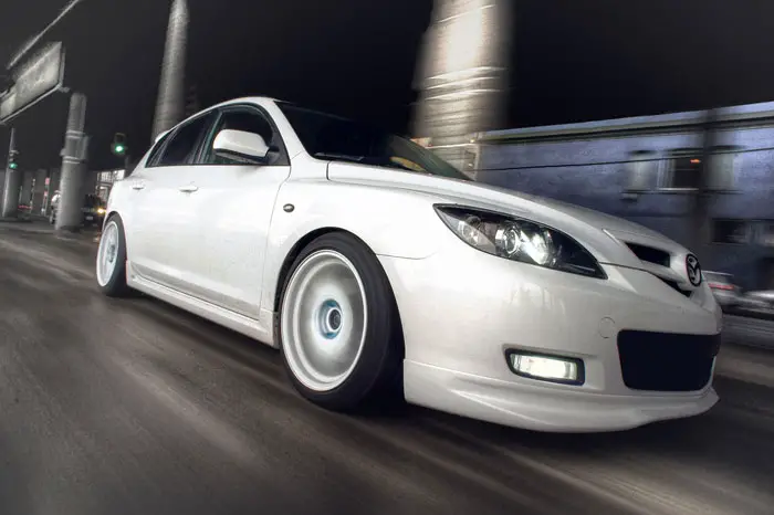 whiteonwhite_1