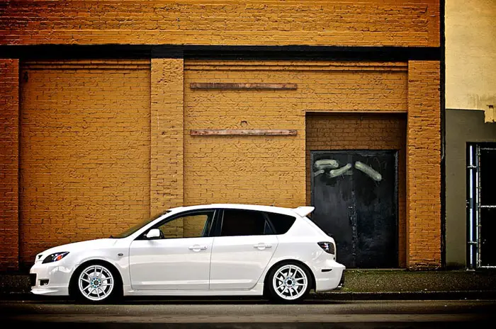whiteonwhite_2