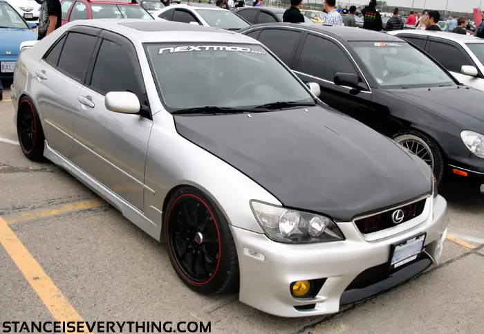 lexus_is300_1