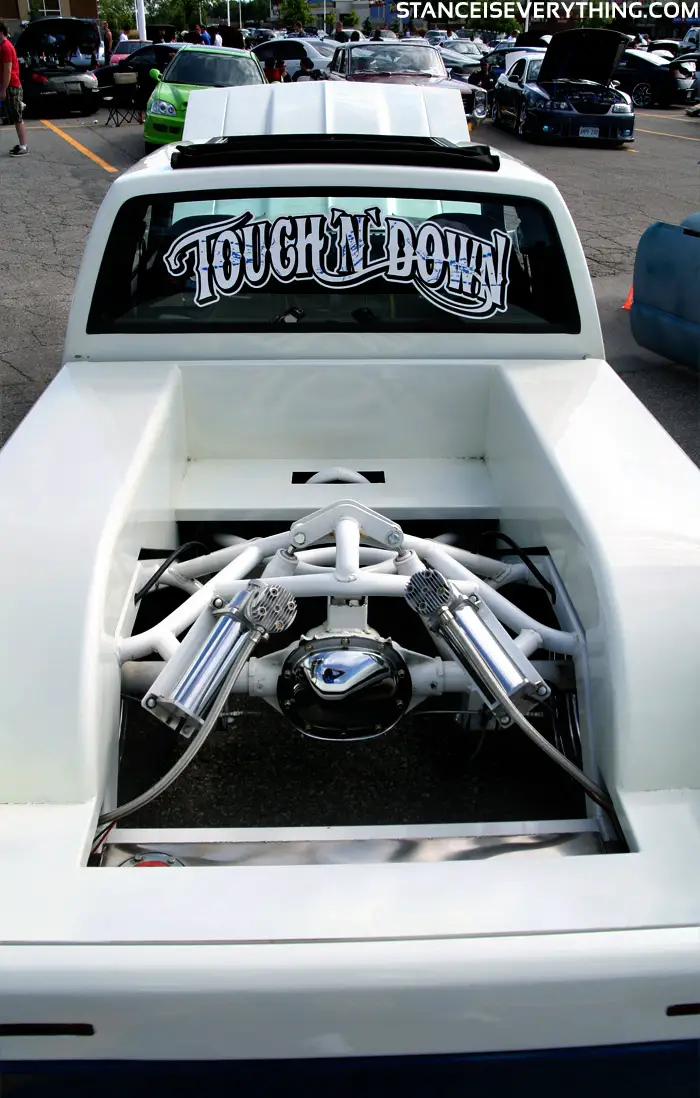 chevy_blue_white