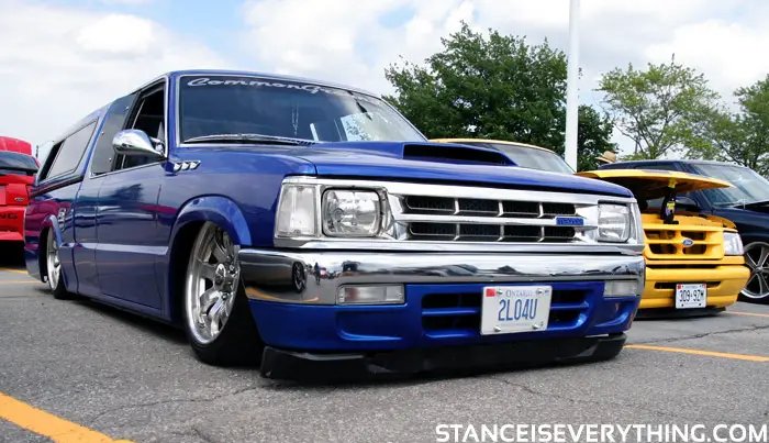 mazda_b2200