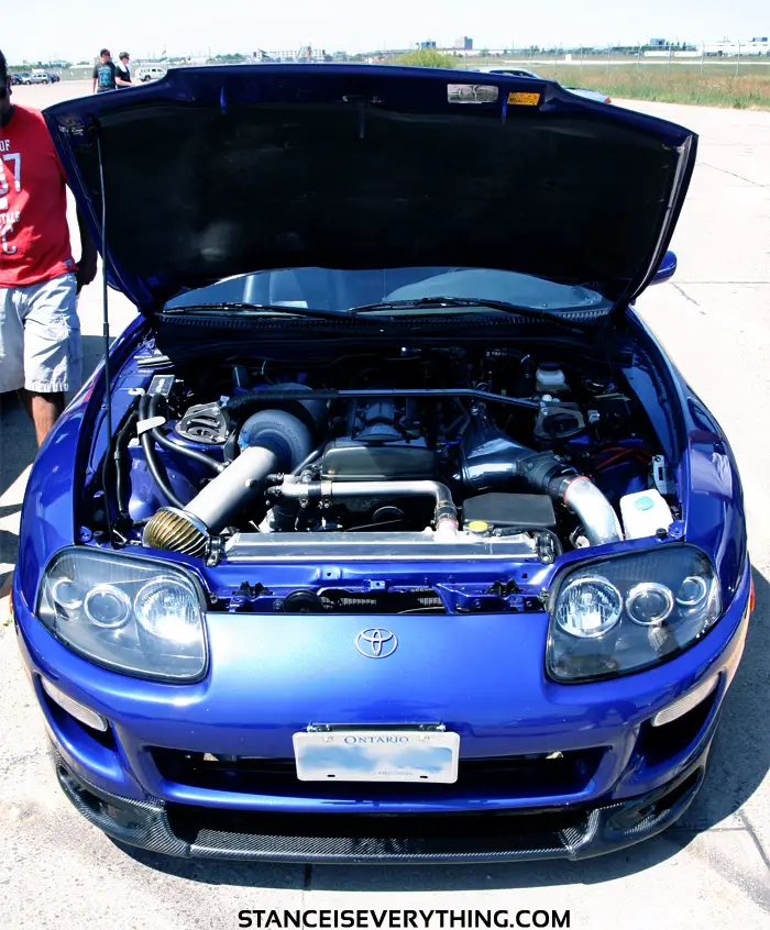 toyota_supra_underhood