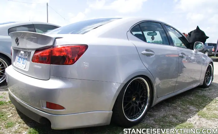 lexus_rear