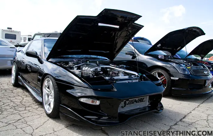 nissan_black_front