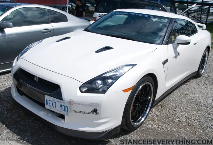 nissan_gtr_peter_front