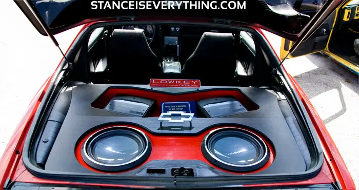 chevy_camaro_trunk