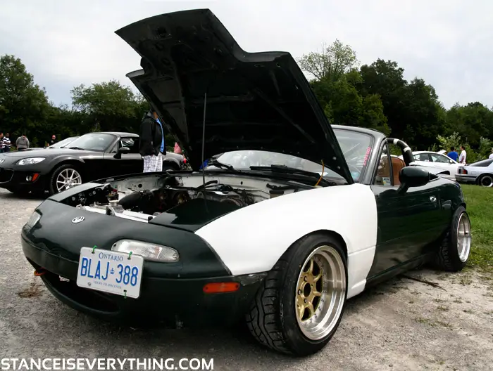 roadster_front