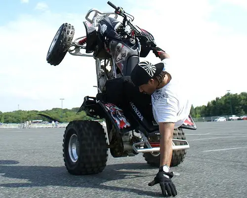 wtf_wheelie_1