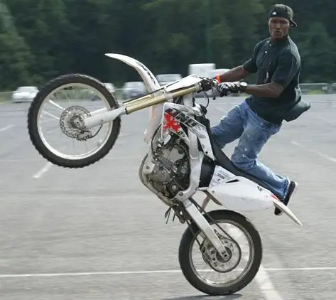 wtf_wheelie_2