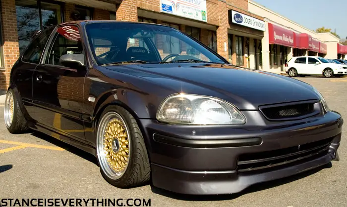 mooner_front