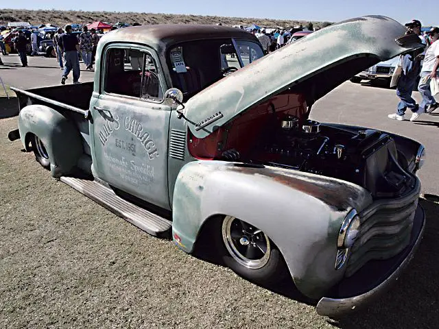 classic_truck_8_52_chev