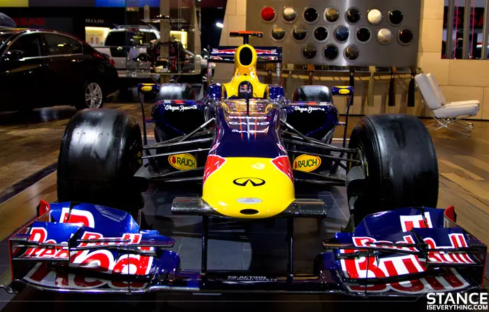 infiniti_redbull_car4