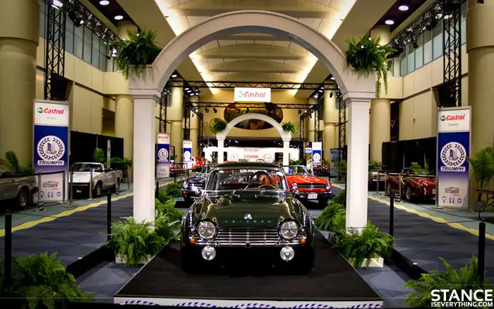 triumph_hallway