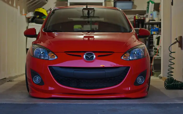 mazda2_1