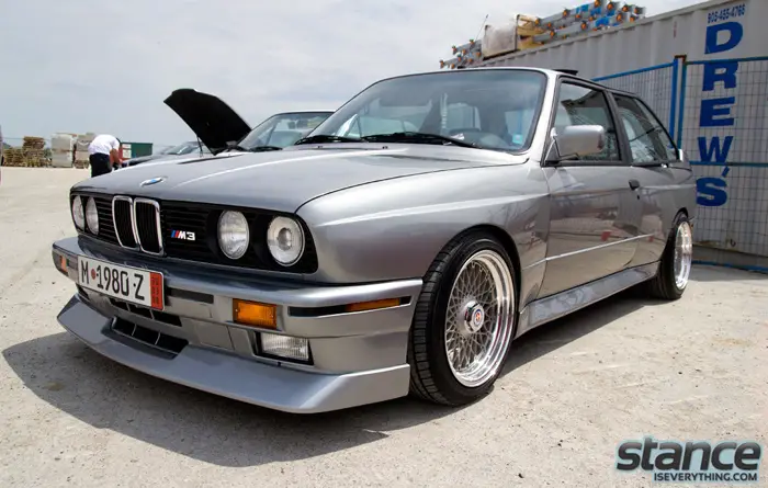 bmw_e30_m3_front