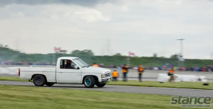nissan_hardbody2