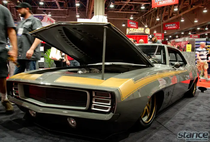 chevy_camaro_amazing_1