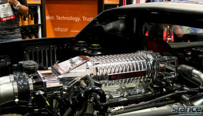 ford_mach_40_2