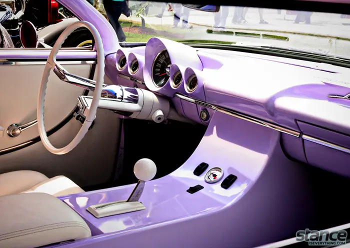 tomahawk_interior_2