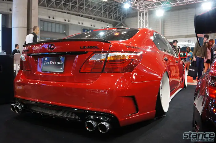 lexus_wald