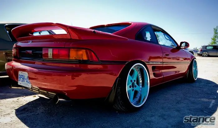 2013_stretch_and_poke_fitted_toyota_mr_2_work_equip